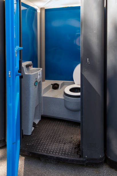 Best Porta potty delivery and setup  in North Grosvenor Dale, CT